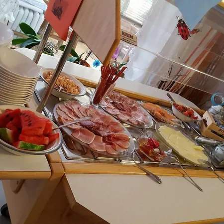 Rosa Guest house