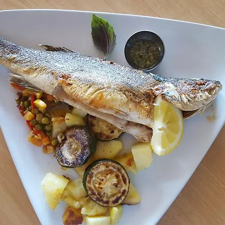 בית הארחה Rosa Podgorje (Lenart)